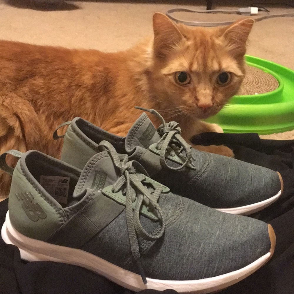 NB Sneakers